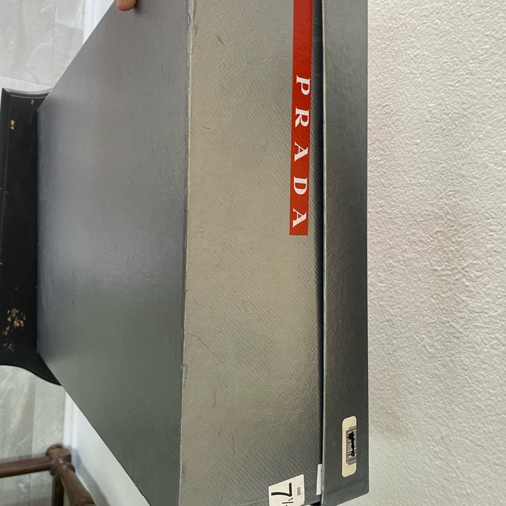 Prada Gray Box with Red and Blue Details - Picture 7 of 7